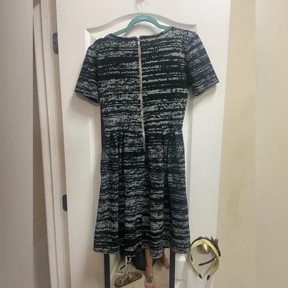 Lula roe dress - Picture 2 of 3